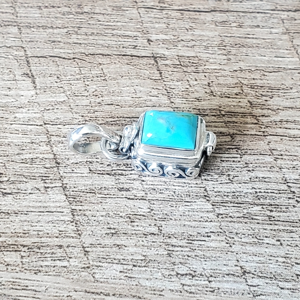 Natural Kingman Blue Mohave Turquoise Set in Sterling Silver Poison Pendant, NWT - Picture 10 of 14